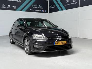 Volkswagen Golf 1.2 TSI Highline R-Line/Automaat/Keyless beschikbaar voor biedingen