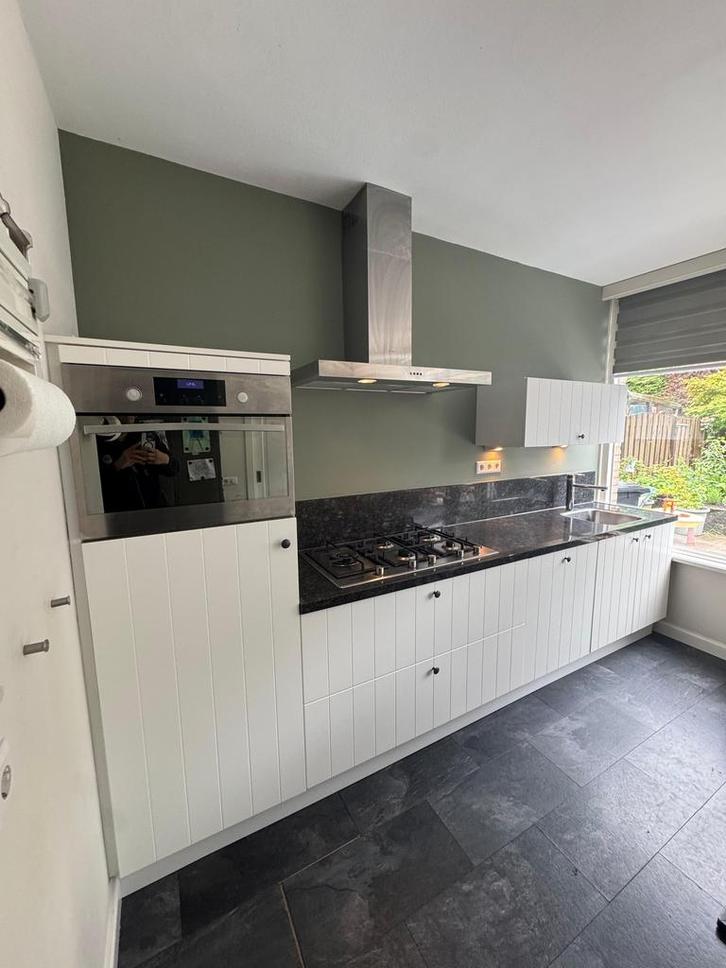 Nette Rechte Landelijke Keuken + Graniet + GEDEMONTEERD, Huis en Inrichting, Keuken | Complete keukens, Enkelwandige keuken, Overige kleuren