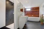 Complete badkamer (sanitair van Alessi en Grohe), Ophalen, Gebruikt, Met bad