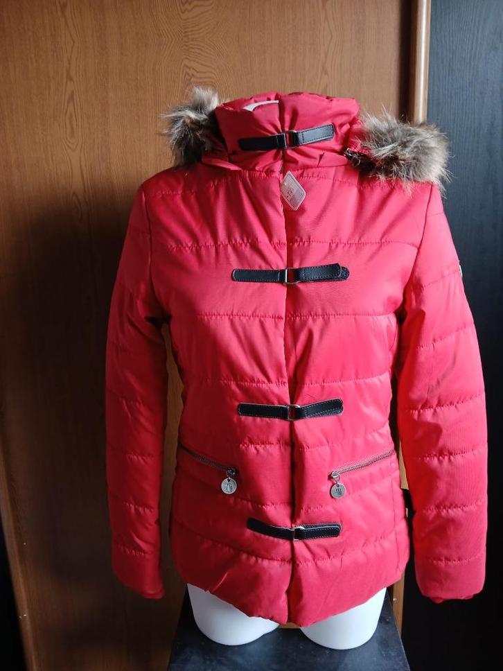 Rode American Navahoo Culture jas maat M, Kleding | Dames, Jassen | Winter, Nieuw, Maat 38/40 (M), Rood, Ophalen of Verzenden