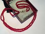 DUBBELE RODE KRAALTJES KETTING MET VERMEIL GOUD SLOT, Ophalen of Verzenden, Zilver, Ketting