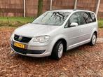 Volkswagen Touran 1.4 TSI 103KW 2007 Grijs, Auto's, Voorwielaandrijving, Stof, Zwart, 4 cilinders