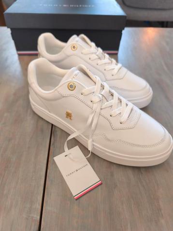 NIEUW - Tommy Hilfiger Jeans - dames sneakers - maat 39 beschikbaar voor biedingen