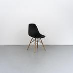 10x Vitra Eames DSW stoel Zwart - Essenhout