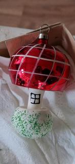 prachtige grote oude kerstbal paddestoel met "raampje", Diversen, Kerst, Ophalen of Verzenden, Gebruikt
