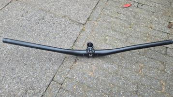 Marin stuur en stem. 740mm, 31,8 mm, 28mm, 45mm beschikbaar voor biedingen
