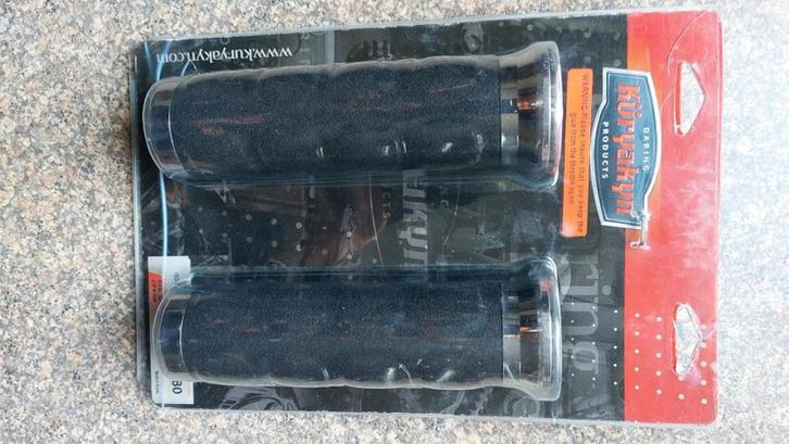 Küryakyn iso grips. handvaten nieuw, Motoren, Tuning en Styling, Ophalen of Verzenden