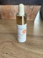 Clarins Tinted Oleo Serum 05, Ophalen of Verzenden, Zo goed als nieuw, Gehele gezicht