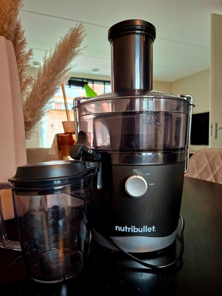 Nutribullet Juicer - 800ml - Perfect voor verse sappen!, Witgoed en Apparatuur, Juicers, Zo goed als nieuw, Sapcentrifuge, Elektrisch