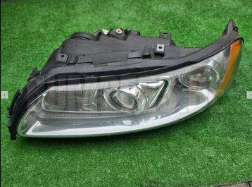 Koplamp VOLVO S60 V70 XC70 FACELIFT XENON TURNING FRONT LAMP beschikbaar voor biedingen