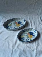 Set van 2 vintage keramische serveerschalen bloemenmotief, Ophalen, Keramiek, Overige stijlen, Schaal of Schalen