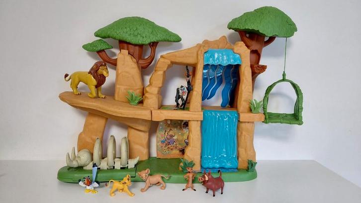 Grote speelset Disney lion king, Verzamelen, Disney, Zo goed als nieuw, Beeldje of Figuurtje, Leeuwenkoning of Jungle Boek, Ophalen of Verzenden
