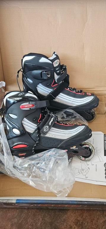 NIEUW inline skates RD maat 46 kaartjes er nog aan beschikbaar voor biedingen