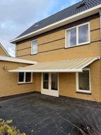 Electrisch zonnescherm, Ophalen, Gebruikt, 450 cm of meer, Elektrisch