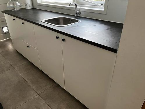 Keukenblok zonder apparatuur (2 jaar oud), Huis en Inrichting, Keuken | Keukenelementen, Zo goed als nieuw, Minder dan 100 cm