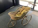 Antieke kinderwagen met twee beren, Antiek en Kunst, Ophalen