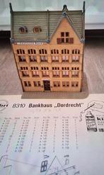 KIBRI 8310 BANKGEBOUW DORDRECHT, Hobby en Vrije tijd, Modeltreinen | H0, Overige merken, Gelijkstroom of Wisselstroom, Brug, Tunnel of Gebouw