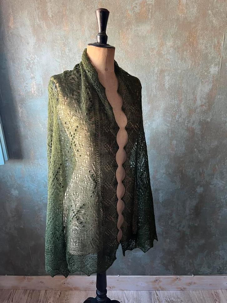 Handgebreide Haaplu Shawl/ Sjaal/ Omslagdoek, Kleding | Dames, Gelegenheidskleding, Nieuw, Overige typen, Maat 46/48 (XL) of groter