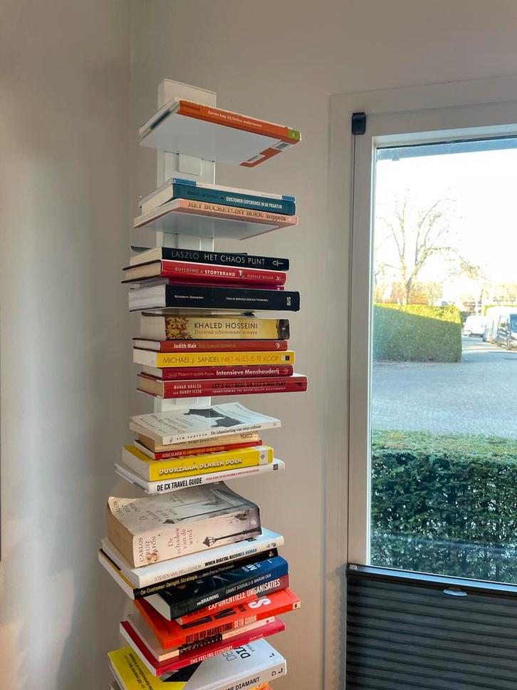 Boekenkast - Wit - Modern Design - sapiens - bruno rainaldi, Huis en Inrichting, Kasten | Boekenkasten, Zo goed als nieuw, Minder dan 50 cm