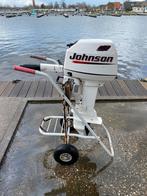 Zeer nette Johnson 6 pk 2 takt., Watersport en Boten, Buiten- en Binnenboordmotoren, 5 tot 10 pk, Benzine, Buitenboordmotor, Gebruikt