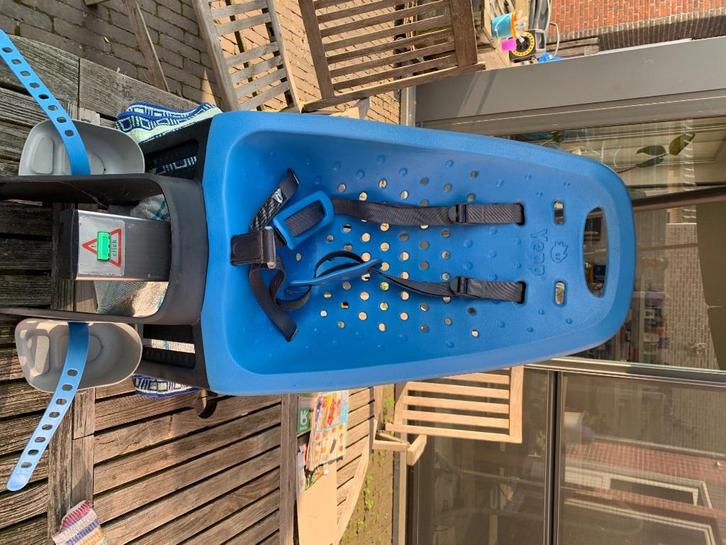 Kinderfietsstoel Yepp, Fietsen en Brommers, Fietsaccessoires | Fietsstoeltjes, Gebruikt, Achterzitje, 9 t/m 18 kg, Voetsteuntjes