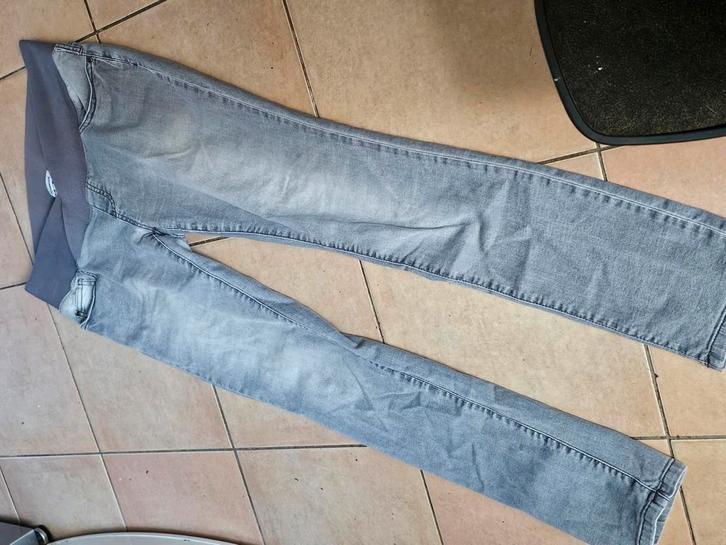 maternity positie broek. Kleur grijs, maat 42., Kleding | Dames, Positiekleding, Nieuw, Broek of Spijkerbroek, Maat 42/44 (L)