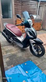 Piaggio beverly 350 ST 2016 abs/asr, Ophalen, Overige modellen, Zo goed als nieuw, Benzine