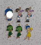 Inside out ( binnenstebuiten ) tekenfilm bedel "nieuw", Hobby en Vrije tijd, Kralen en Sieraden maken, Ophalen of Verzenden, Nieuw