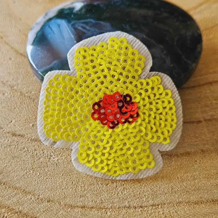 Strijk embleem applicatie Patch Gele pailletten bloem, Hobby en Vrije tijd, Kledingapplicaties en Hotfix, Nieuw, Ophalen of Verzenden