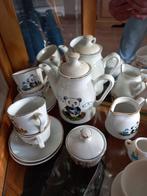 kinderserviesje met pandabeer, Ophalen, Zo goed als nieuw