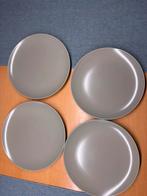 IKEA Färgklar Servies - Matt Grijsgroen - 8 Delig, Ophalen of Verzenden, Zo goed als nieuw, Bord(en), Effen