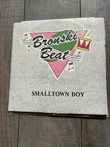 Bronsky Beat; Smalltown Boy.  beschikbaar voor biedingen