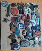 Oude reclamespeldjes, Verzamelen, Speldjes, Pins en Buttons, Ophalen of Verzenden, Zo goed als nieuw