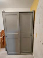 Grijze kledingkast met schuifdeuren (Ikea Hauga), Huis en Inrichting, Kasten | Kledingkasten, Ophalen, Overige materialen, Met deur(en)