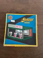 Jahren BAUSATZ"Junioren-Champion Autorennbaan Tankstelle, Antiek en Kunst, Ophalen of Verzenden