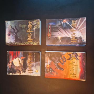 Set van 4 originele Harry Potter-boeken deel 1,4,5 en 6 beschikbaar voor biedingen