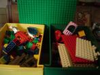 2 Bakken met Duplo Lego ook grote grondplaat erbij., Ophalen of Verzenden, Zo goed als nieuw, Duplo