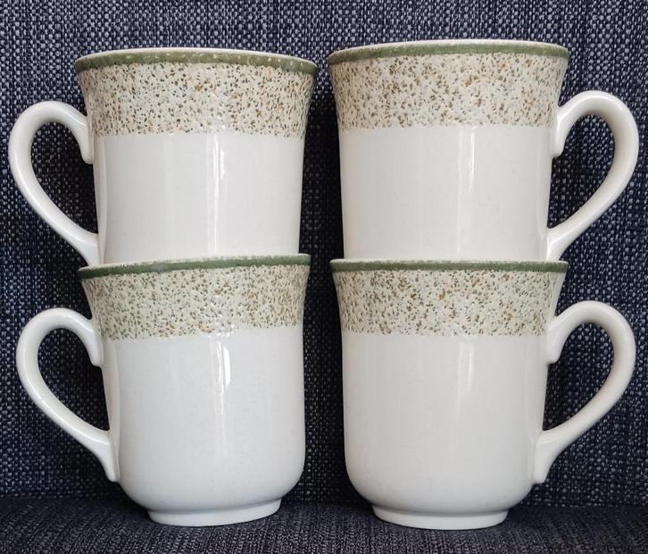 4x mok Royal Doulton Steelite - Country Club, Huis en Inrichting, Keuken | Servies, Gebruikt, Kop(pen) en/of Schotel(s), Overige stijlen