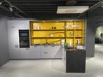 Showroom keuken Keller, Ophalen, Hoekkeuken, Zo goed als nieuw, Overige kleuren
