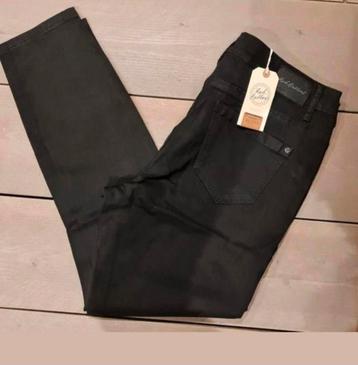 Red Button jeans Jimmy Black 44/30 beschikbaar voor biedingen