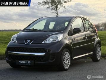 Peugeot 107 1.0-12V | Navigatie | LEER | beschikbaar voor biedingen