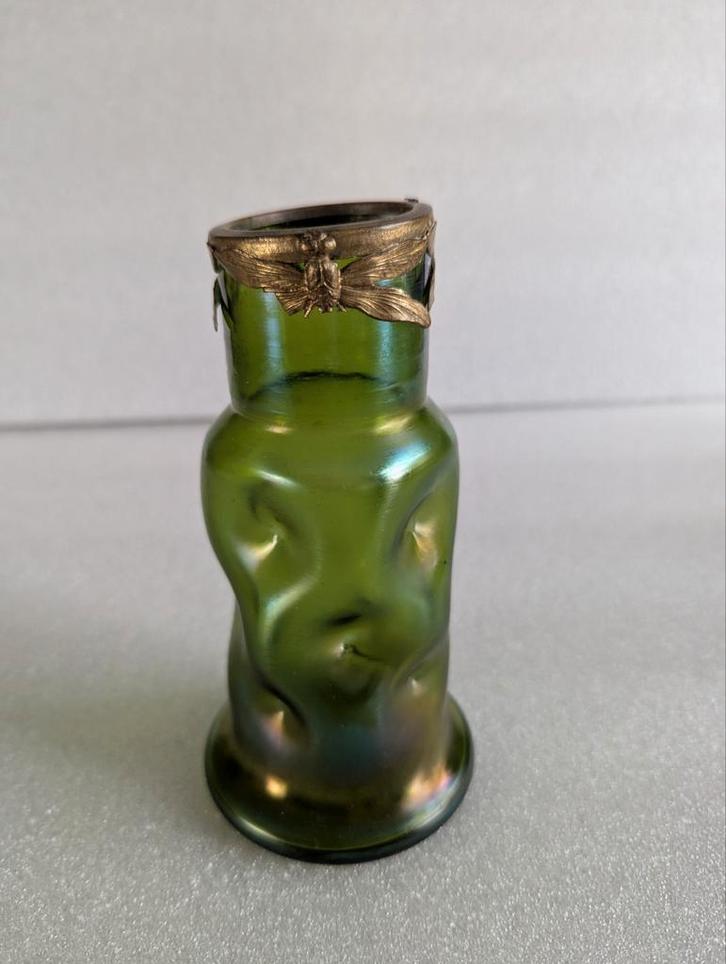 Loetz Vaas met Libellen, Antiek en Kunst, Antiek | Glas en Kristal, Ophalen of Verzenden