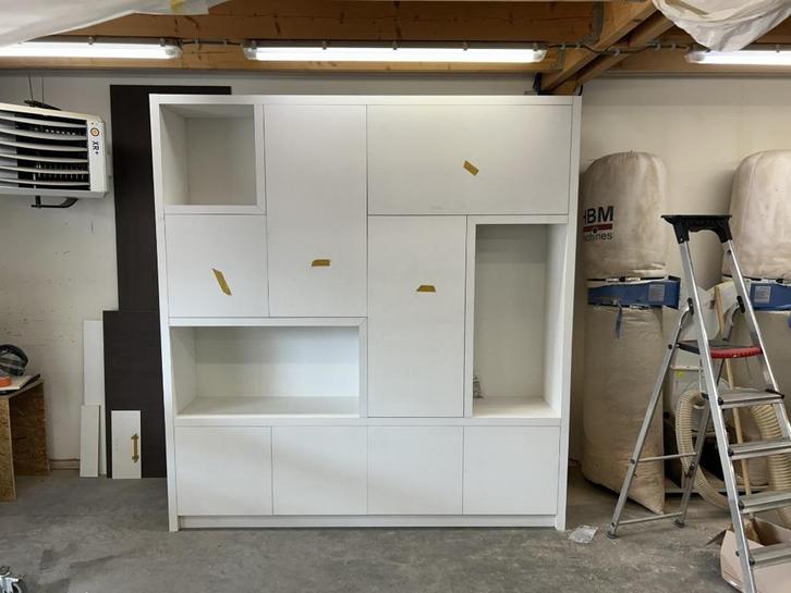 wandkast | vakkenkast | wandkast op maat gemaakt Tom, Huis en Inrichting, Kasten | Wandmeubels, Nieuw, 200 cm of meer, 200 tot 250 cm