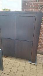 Zwart/donkerbruine kast van Goossens, Huis en Inrichting, Kasten | Kledingkasten, Ophalen, Met plank(en), Gebruikt, 100 tot 150 cm