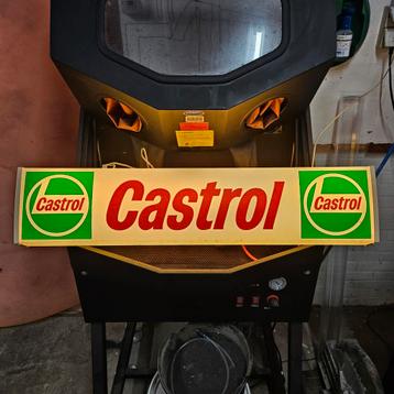 Castrol Olie licht bak reclame bord mancave garage emaille  beschikbaar voor biedingen