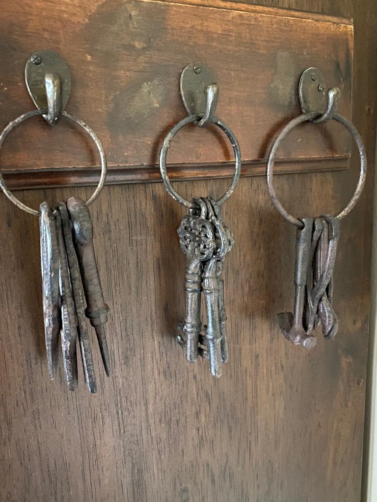 Landelijke decoratieve sleutelbossen van ijzer, Huis en Inrichting, Woonaccessoires | Overige, Nieuw, Ophalen of Verzenden