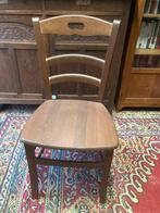 Houten stoel, Antiek en Kunst, Antiek | Meubels | Stoelen en Banken, Ophalen of Verzenden