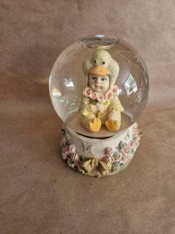 Sneeuwbol 13 baby verkleed als eend h beschikbaar voor biedingen