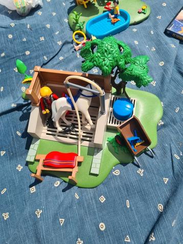 Playmobil paarden wasplek beschikbaar voor biedingen