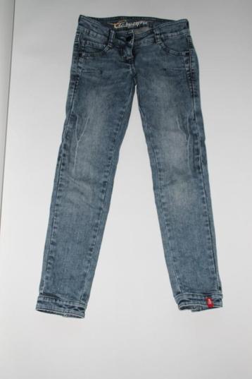 ESPRIT spijkerbroek 134 in ~~nieuw~~ staat beschikbaar voor biedingen